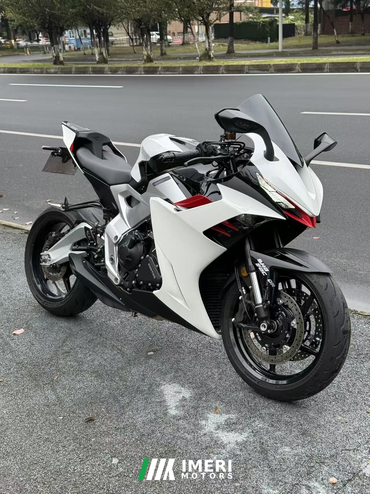 2024 Zontes 703RR 700 cc