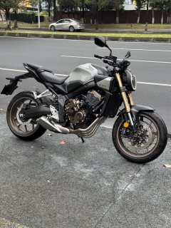 Honda CB650R - фото 1