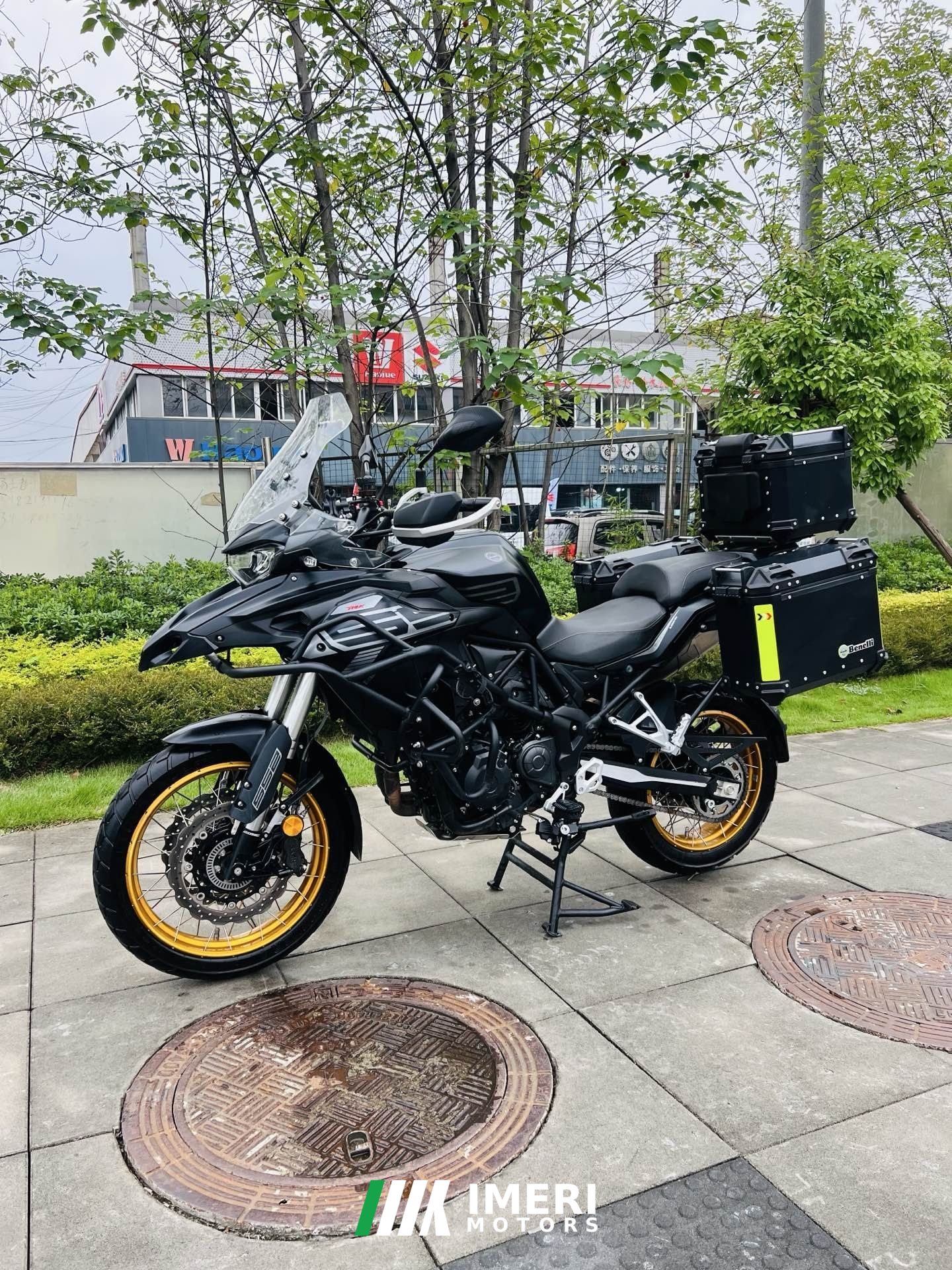 2024 Benelli TRK552 550 cc