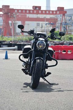 QJMOTOR Flash 300 - фото 3