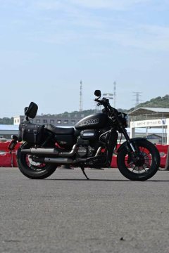 QJMOTOR Flash 300 - фото 4