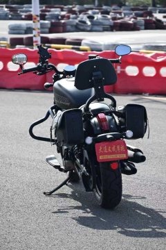 QJMOTOR Flash 300 - фото 7