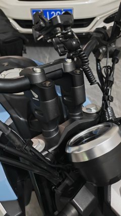 Sundiro Honda CB190TR - фото 6