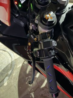 Yamaha YZF-R1 1000 cc - фото 4