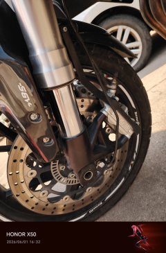 Benelli TNT600i - фото 3