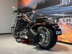 Harley-Davidson Fat Boy 1860 cc - фото 6