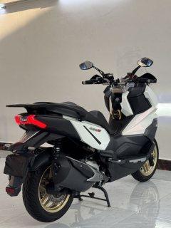 SYM Husky ADV300 - фото 7
