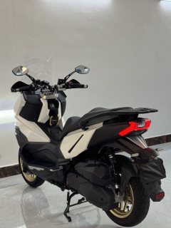 SYM Husky ADV300 - фото 9