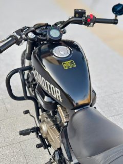 QJMOTOR Flash 300 - фото 4