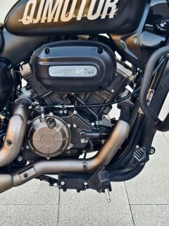 QJMOTOR Flash 300 - фото 8