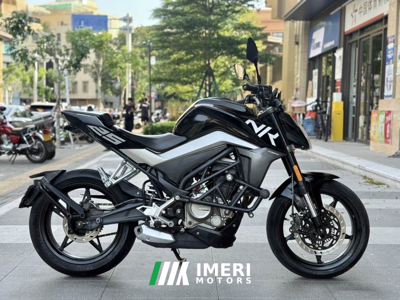 2021 CFMOTO 250NK