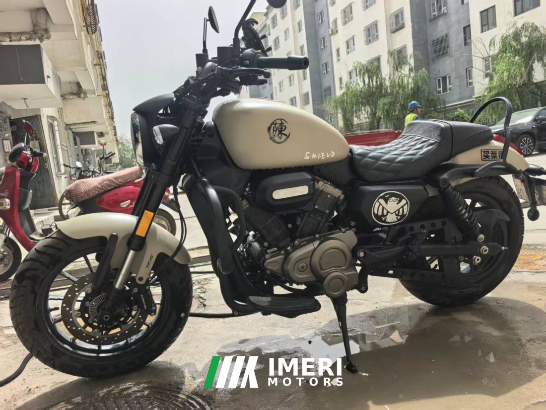 QJMOTOR 300 - мотоцикл из Китая