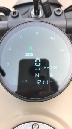 QJMOTOR 300 - фото 4