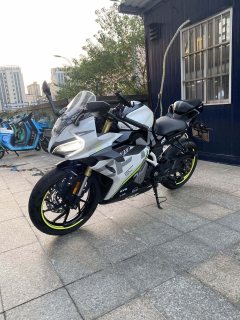 CFMOTO 250SR - фото 3