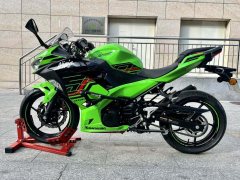Kawasaki Ninja 400 - фото 8