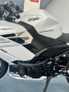 Kawasaki Ninja 400 - фото 4