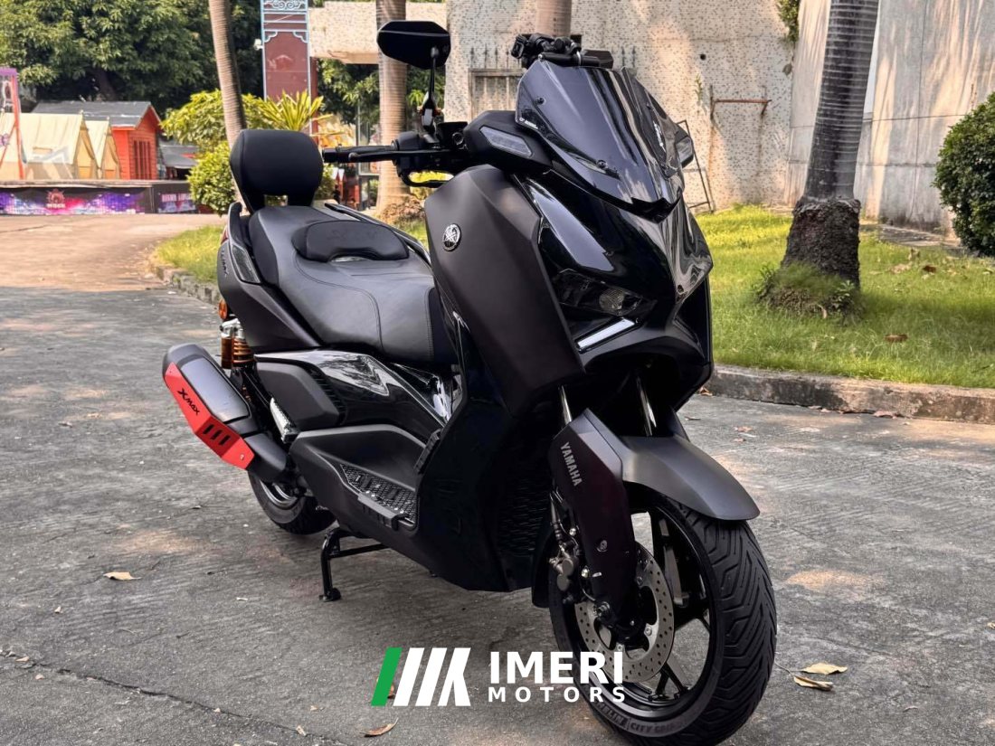 Yamaha XMAX 300 cc - мотоцикл из Китая