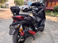 Yamaha XMAX 300 cc - фото 6