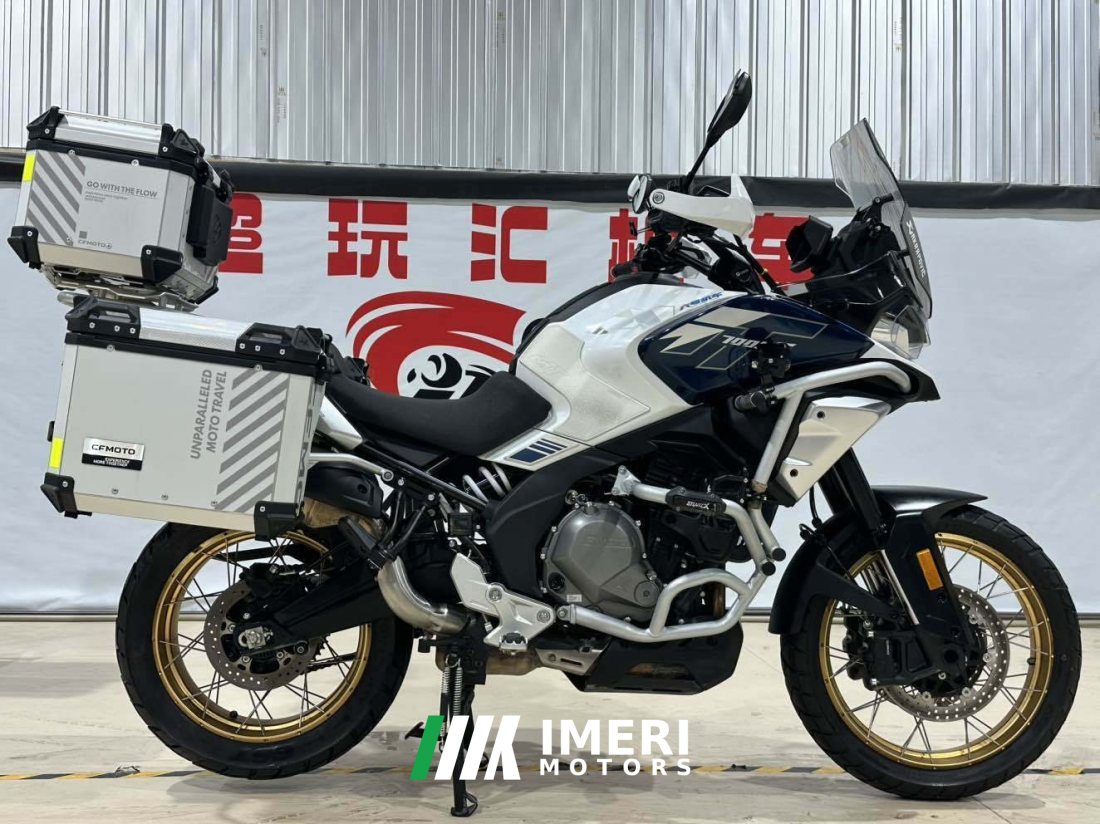 CFMOTO 700MT - мотоцикл из Китая