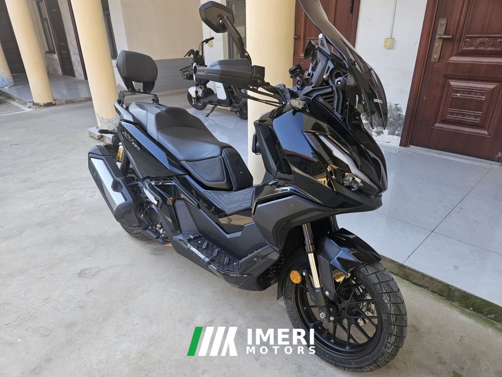 Honda ADV350 - мотоцикл из Китая
