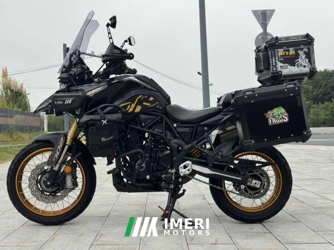 Benelli TRK702 700 cc - мотоцикл из Китая