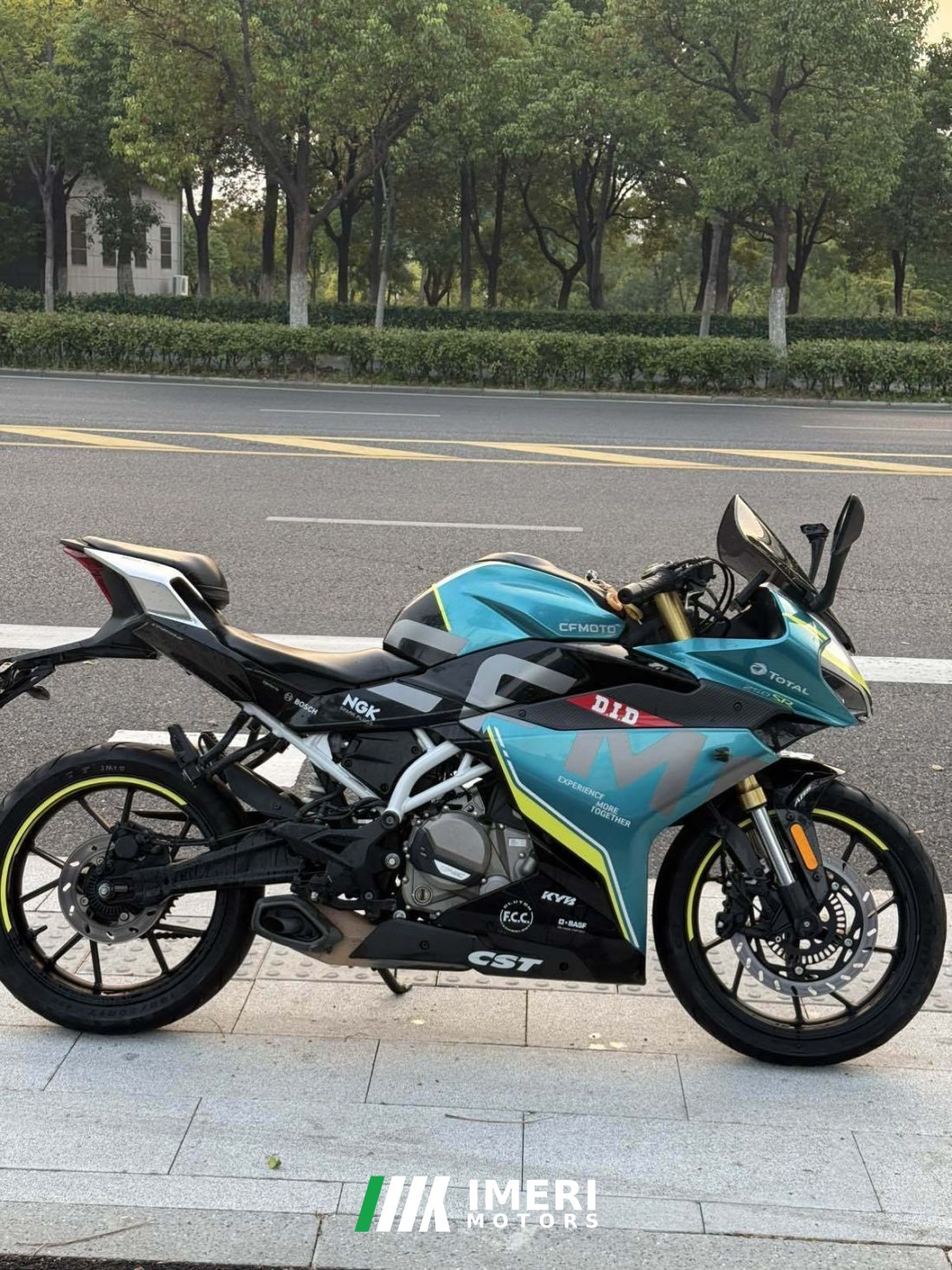 CFMOTO 250SR - мотоцикл из Китая