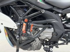 Benelli TNT600i - фото 8