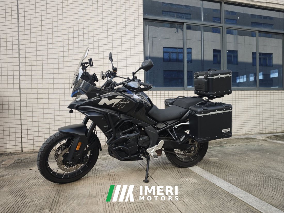 CFMOTO 700MT - мотоцикл из Китая