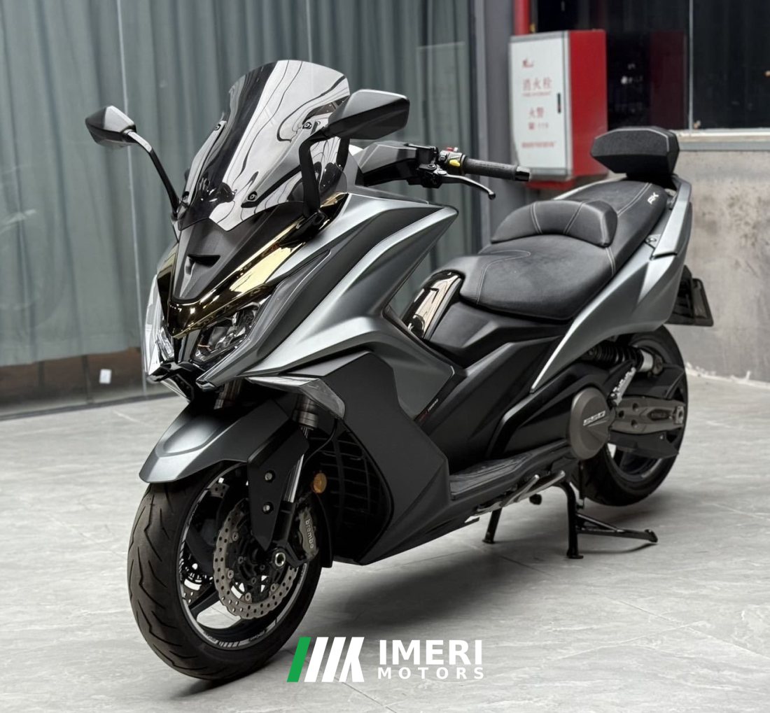 KYMCO AK550 - мотоцикл из Китая