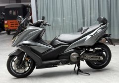 KYMCO AK550 - фото 2