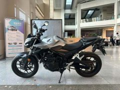 Honda CB400F - фото 1