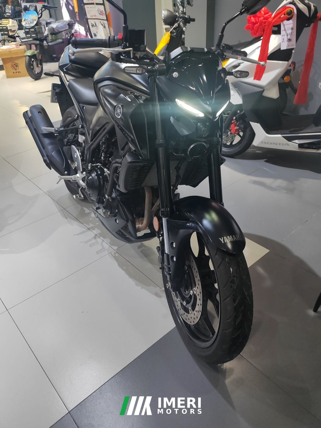 Yamaha MT-03 320 cc - мотоцикл из Китая