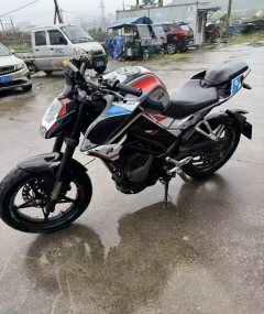 CFMOTO 250NK - фото 1