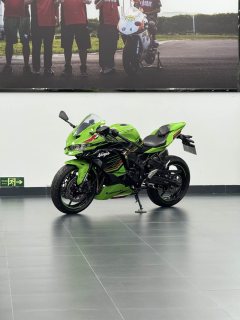 Kawasaki ZX-4R 400 cc - фото 3