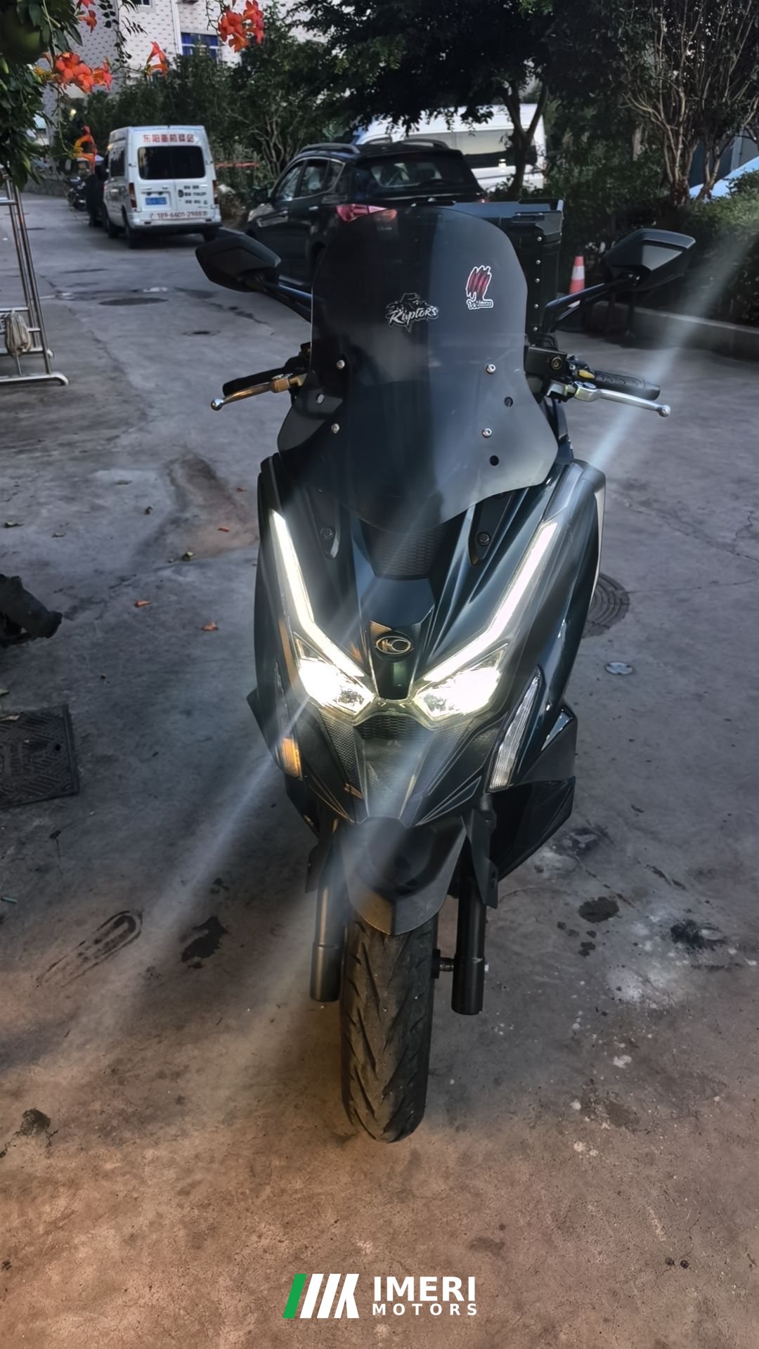 KYMCO Rowing S350 - мотоцикл из Китая