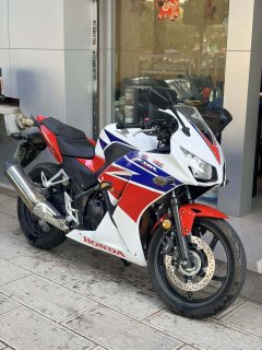 Honda CBR300R - фото 1