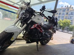 Benelli TNT 300 / BN 302S - фото 2