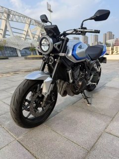Honda CB500 Super Four - фото 4