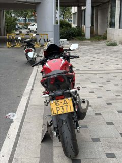 Honda CBR400R - фото 5
