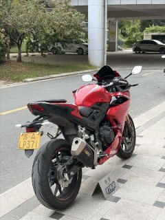 Honda CBR400R - фото 8