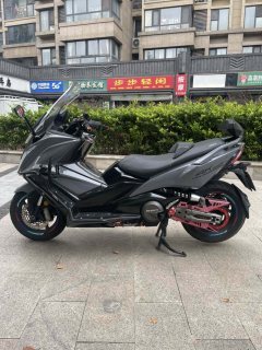 KYMCO AK550 - фото 3