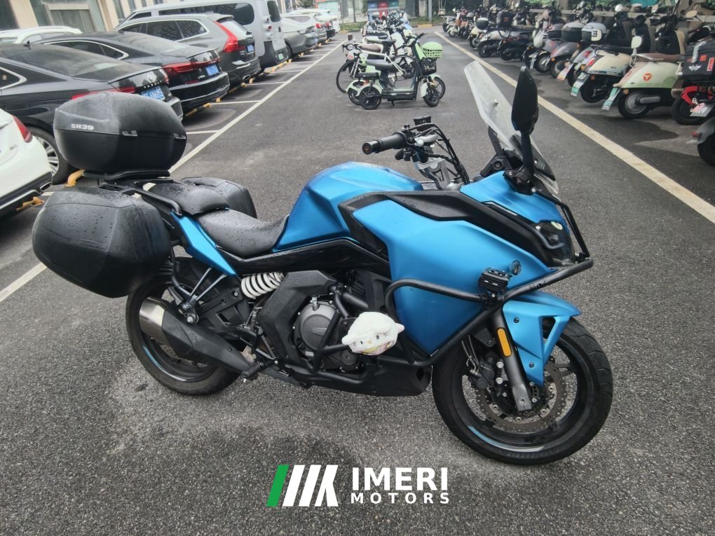 CFMOTO 650GT - мотоцикл из Китая