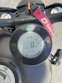 QJMOTOR Flash 300 - фото 4