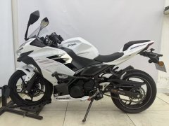 Kawasaki Ninja 400 - фото 1