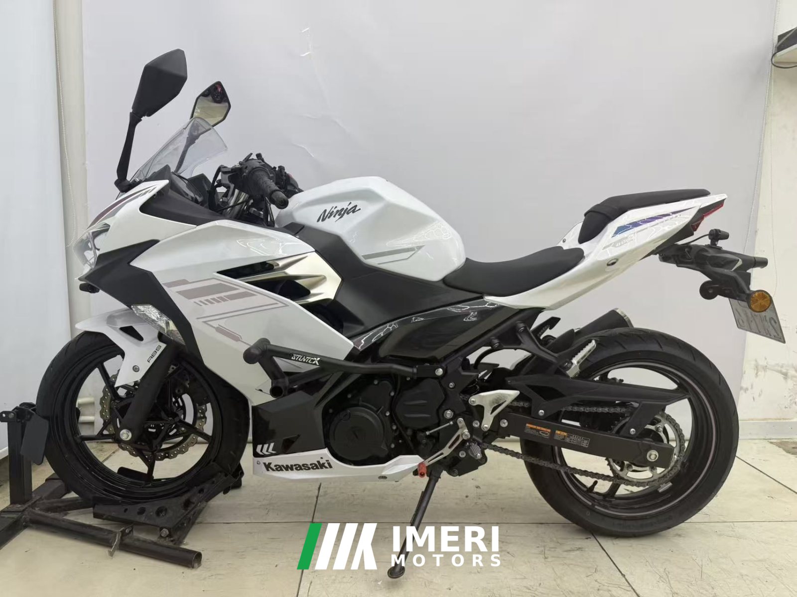 2023 Kawasaki Ninja 400