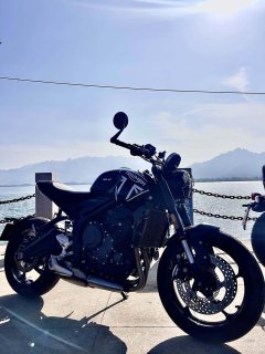 Triumph Trident 660 - фото 1