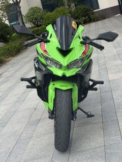 Kawasaki ZX-4R 400 cc - фото 2