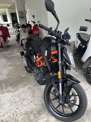 2023 KTMR2R 390 Duke 400 cc