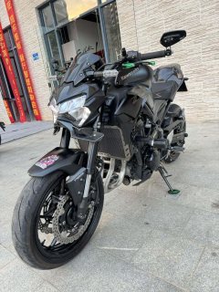 Kawasaki Z900 950 cc - фото 1