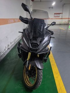 Voge SR450X 400 cc - фото 2